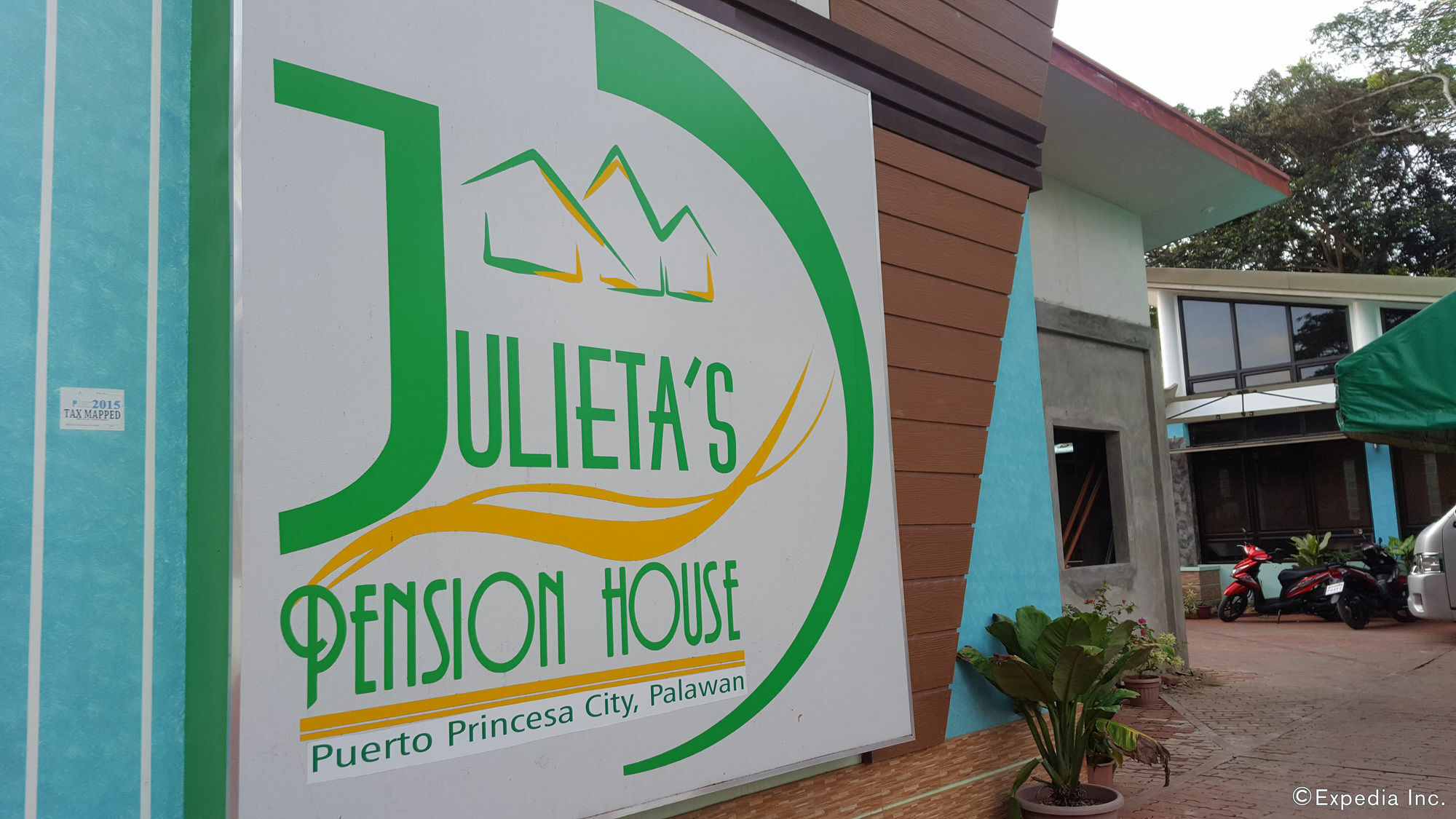 Julieta'S Pension House Hotel Puerto Princesa Exterior photo